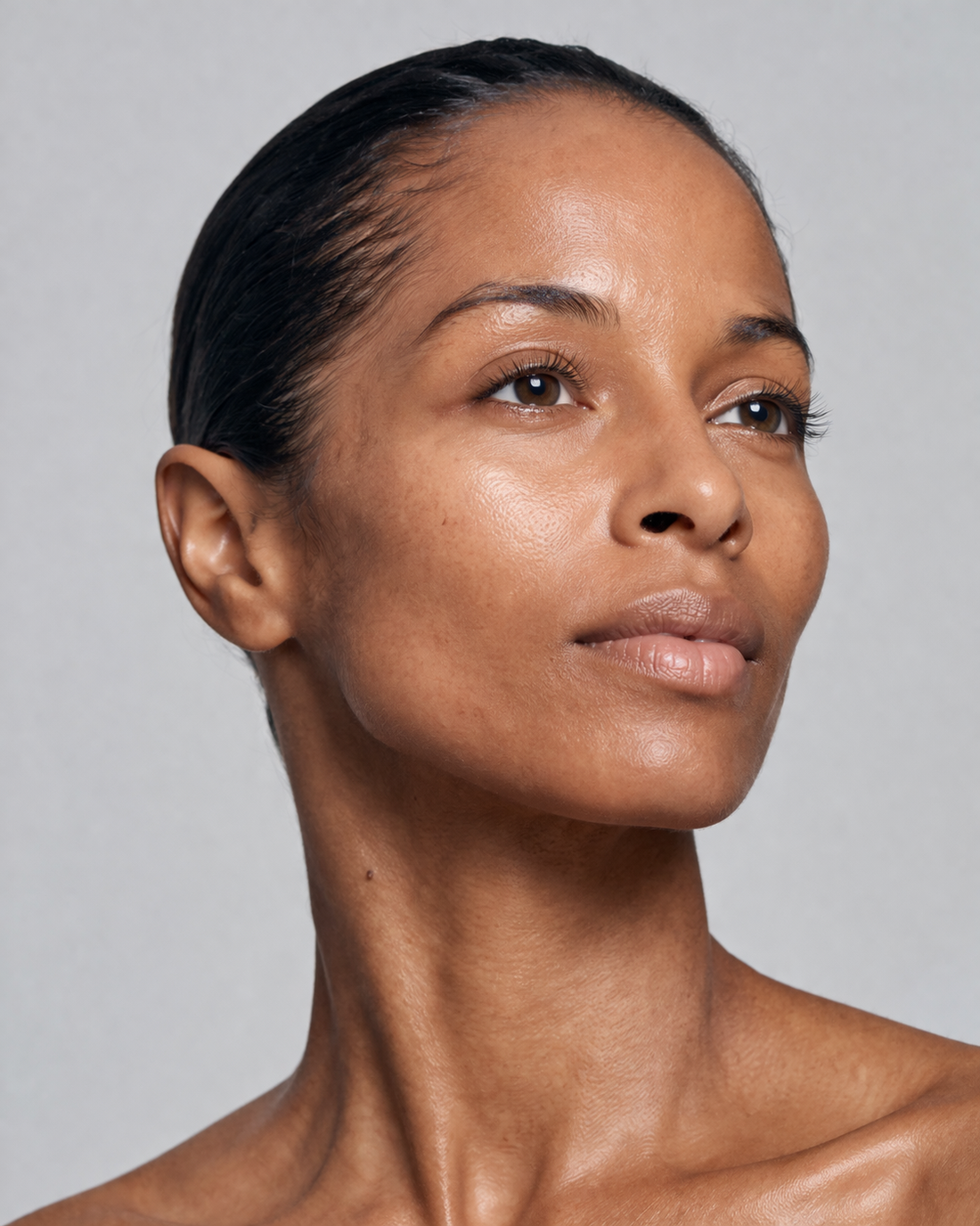 Dein tägliches Augen-Lifting: Die klinisch getestete Bio-Retinol Pflege gegen Tränensäcke